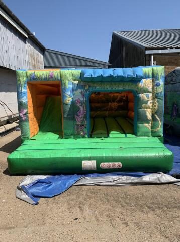 Ocean Slide 'n' Bounce